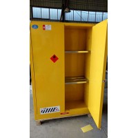 供應湘潭危化品儲存柜