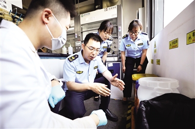 點擊圖片進入下一頁
